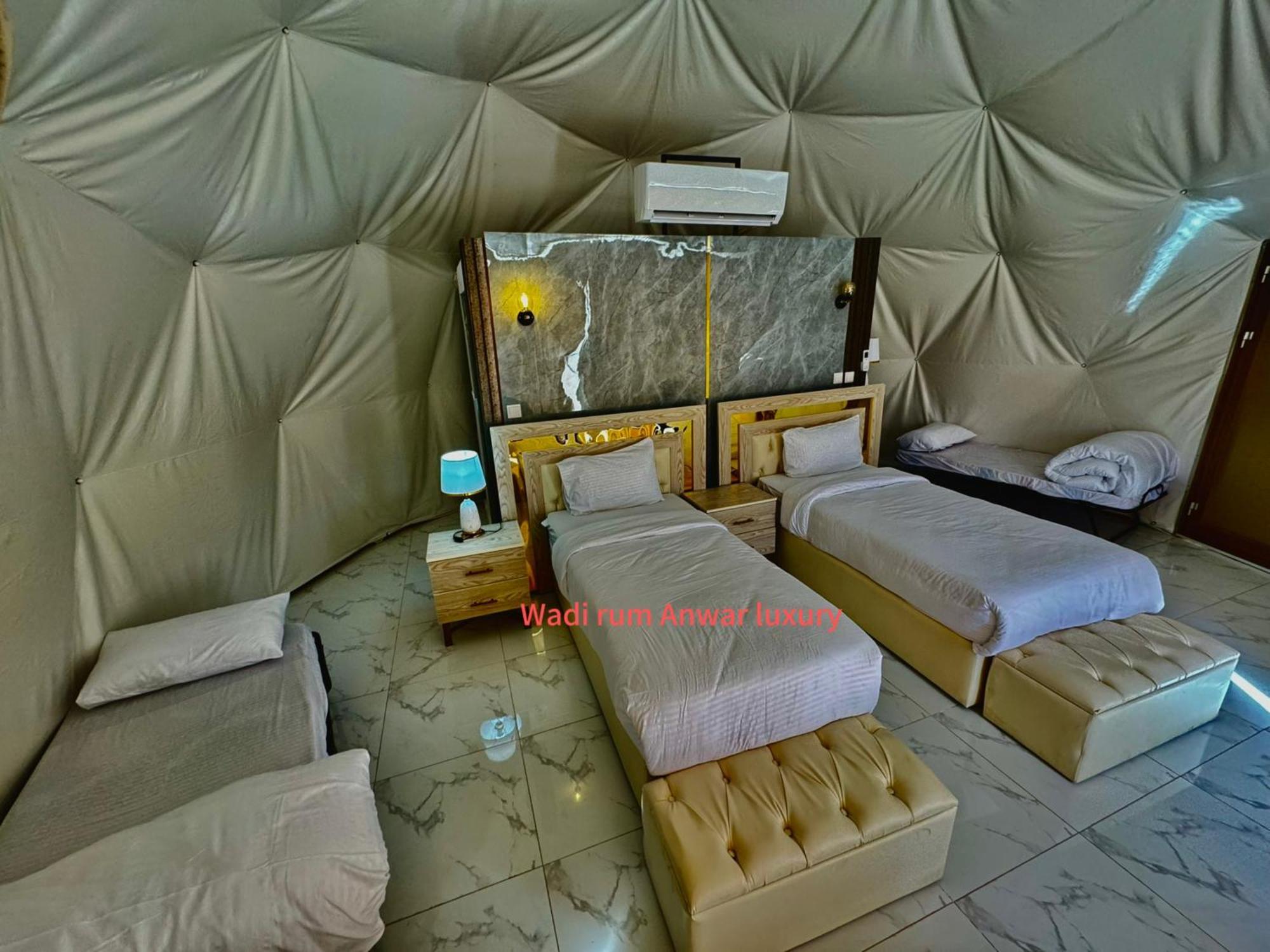 Wadi Rum Anwar Luxury Camp Екстер'єр фото