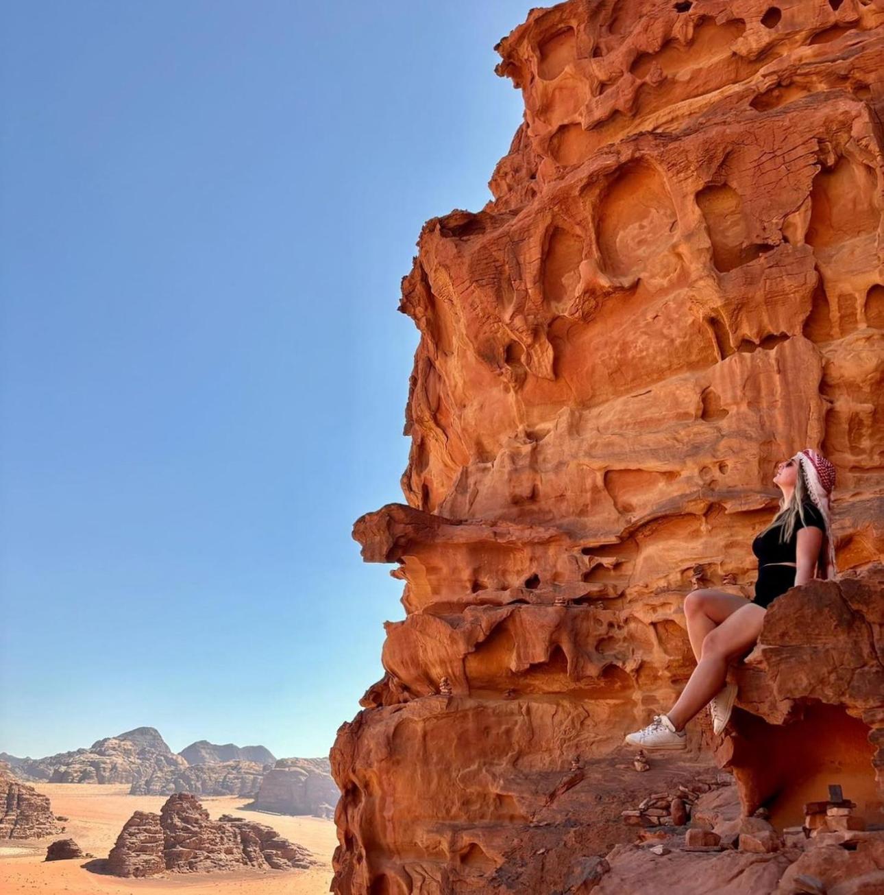 Wadi Rum Anwar Luxury Camp Екстер'єр фото