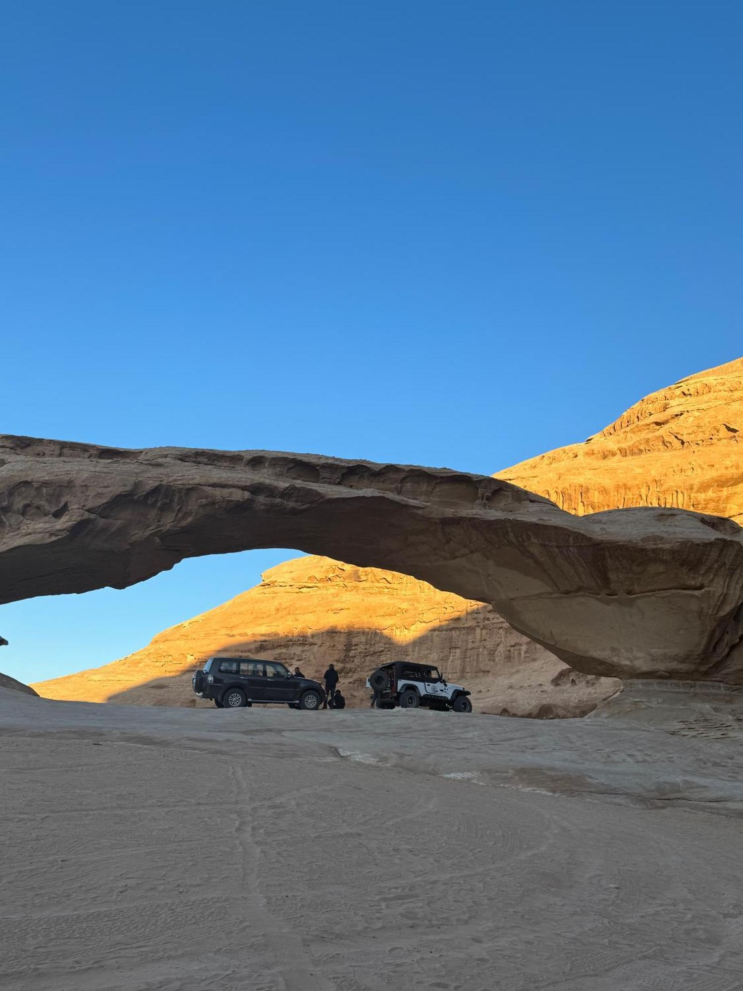 Wadi Rum Anwar Luxury Camp Екстер'єр фото