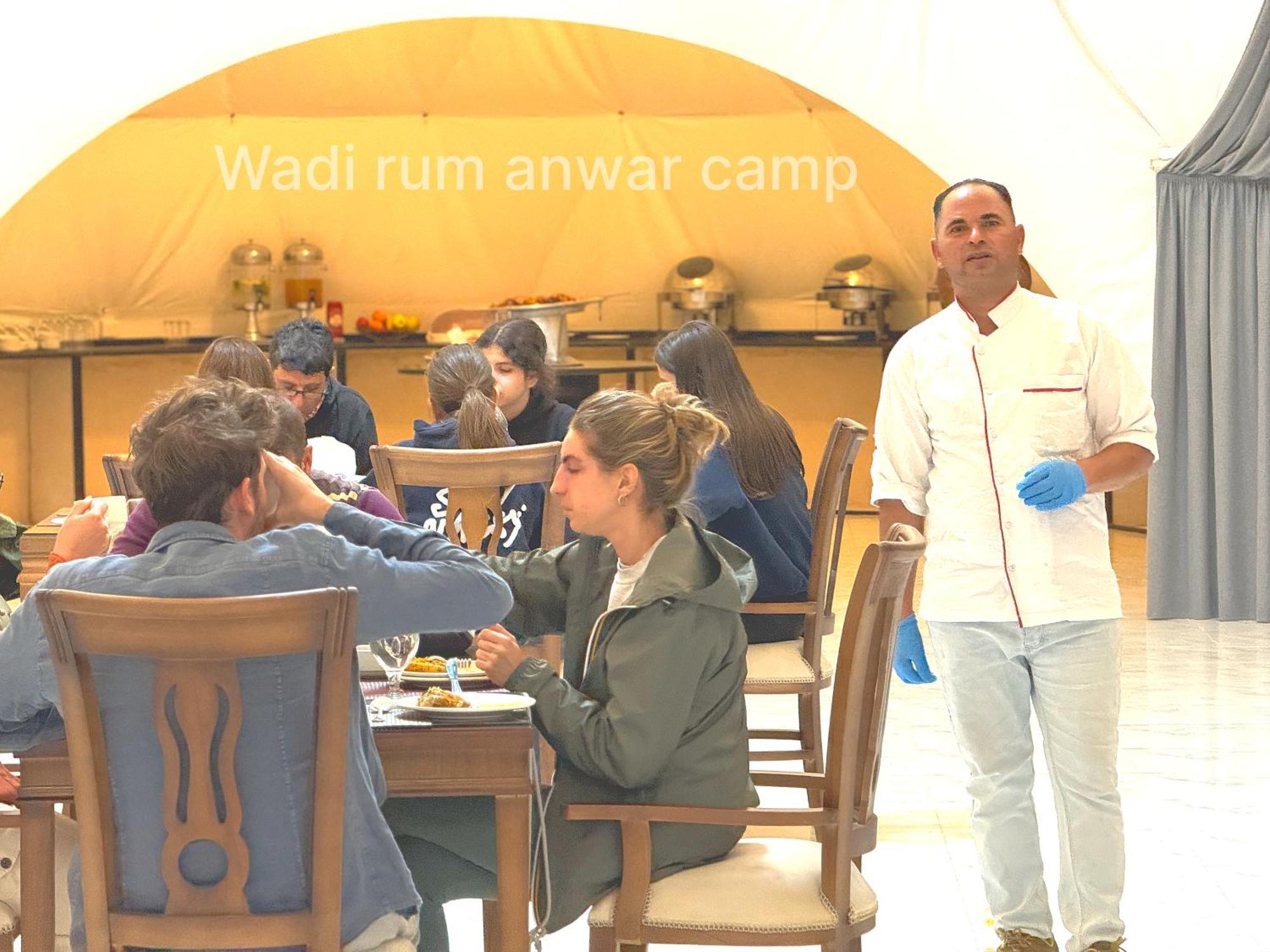 Wadi Rum Anwar Luxury Camp Екстер'єр фото